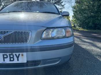 Used Volvo V70 2002 for sale - 73757106: Photo