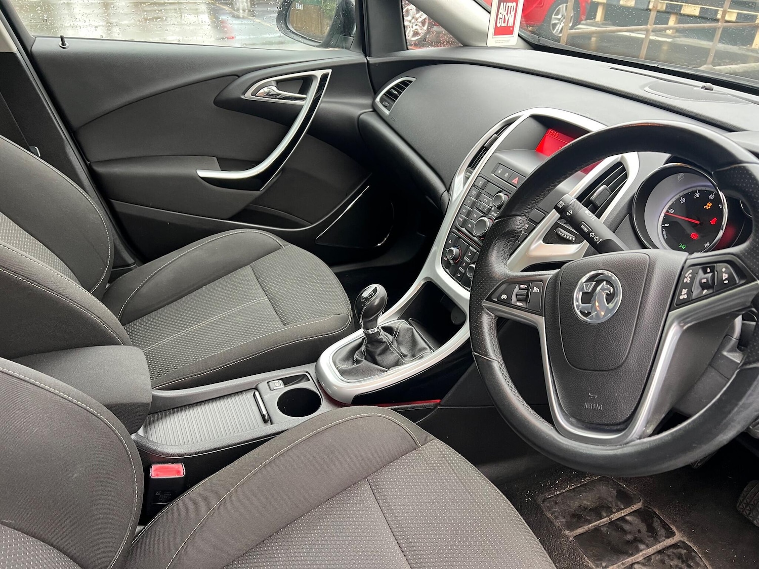 Used Vauxhall Astra 2012 for sale - 77087812: Photo 10