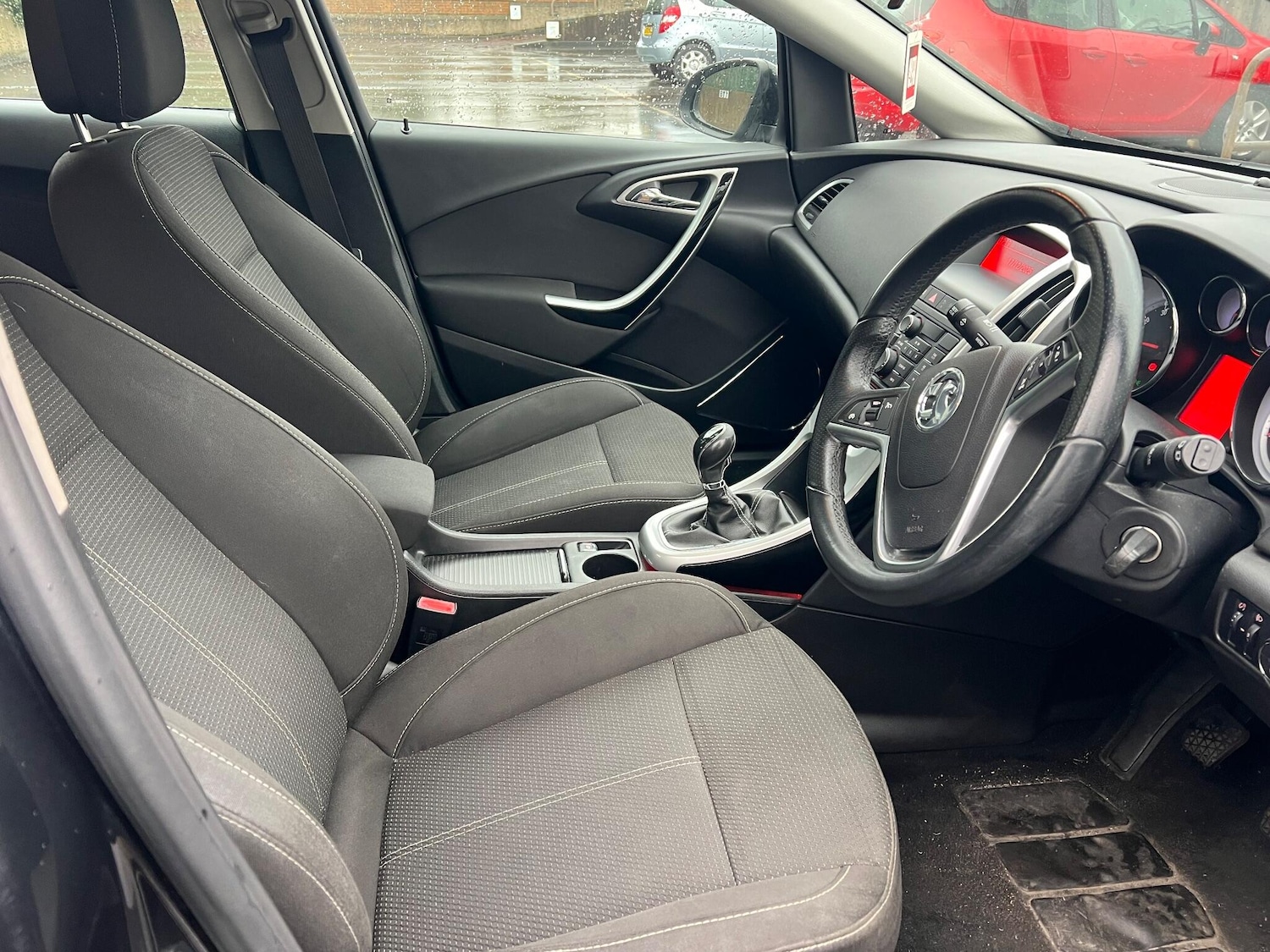 Used Vauxhall Astra 2012 for sale - 77087812: Photo 11