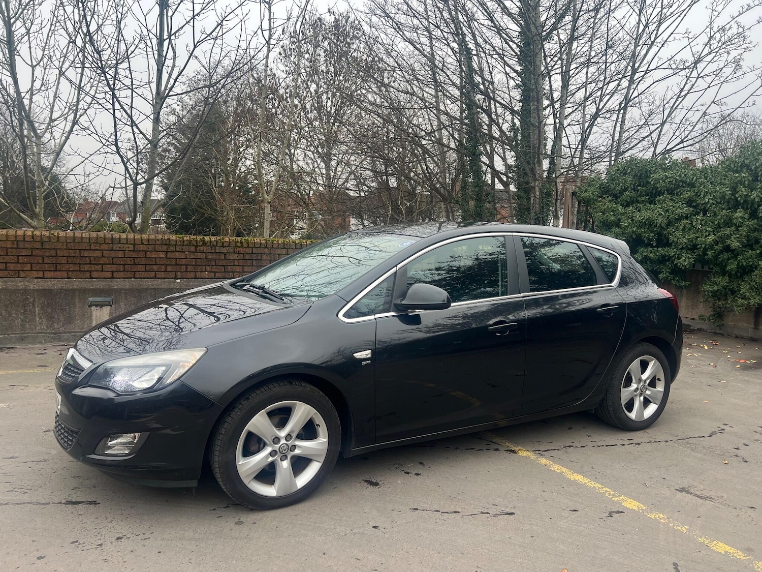 Used Vauxhall Astra 2012 for sale - 77087812: Photo 3