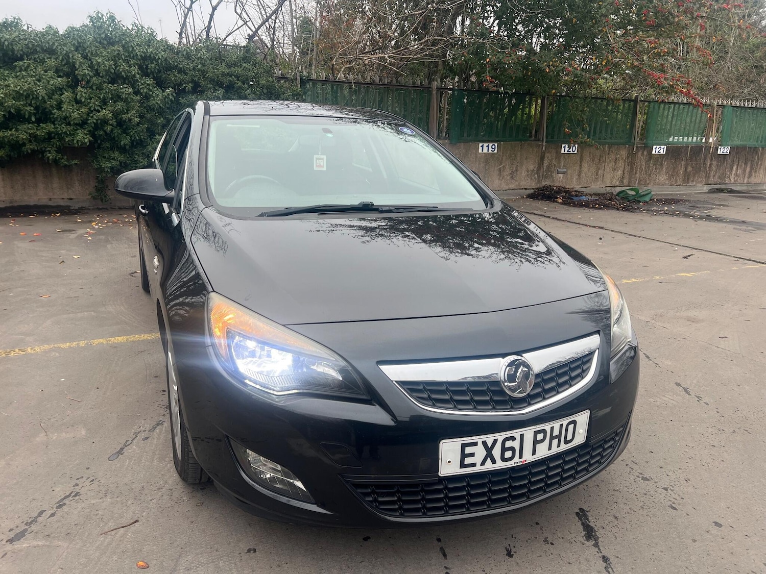 Used Vauxhall Astra 2012 for sale - 77087812: Photo 5