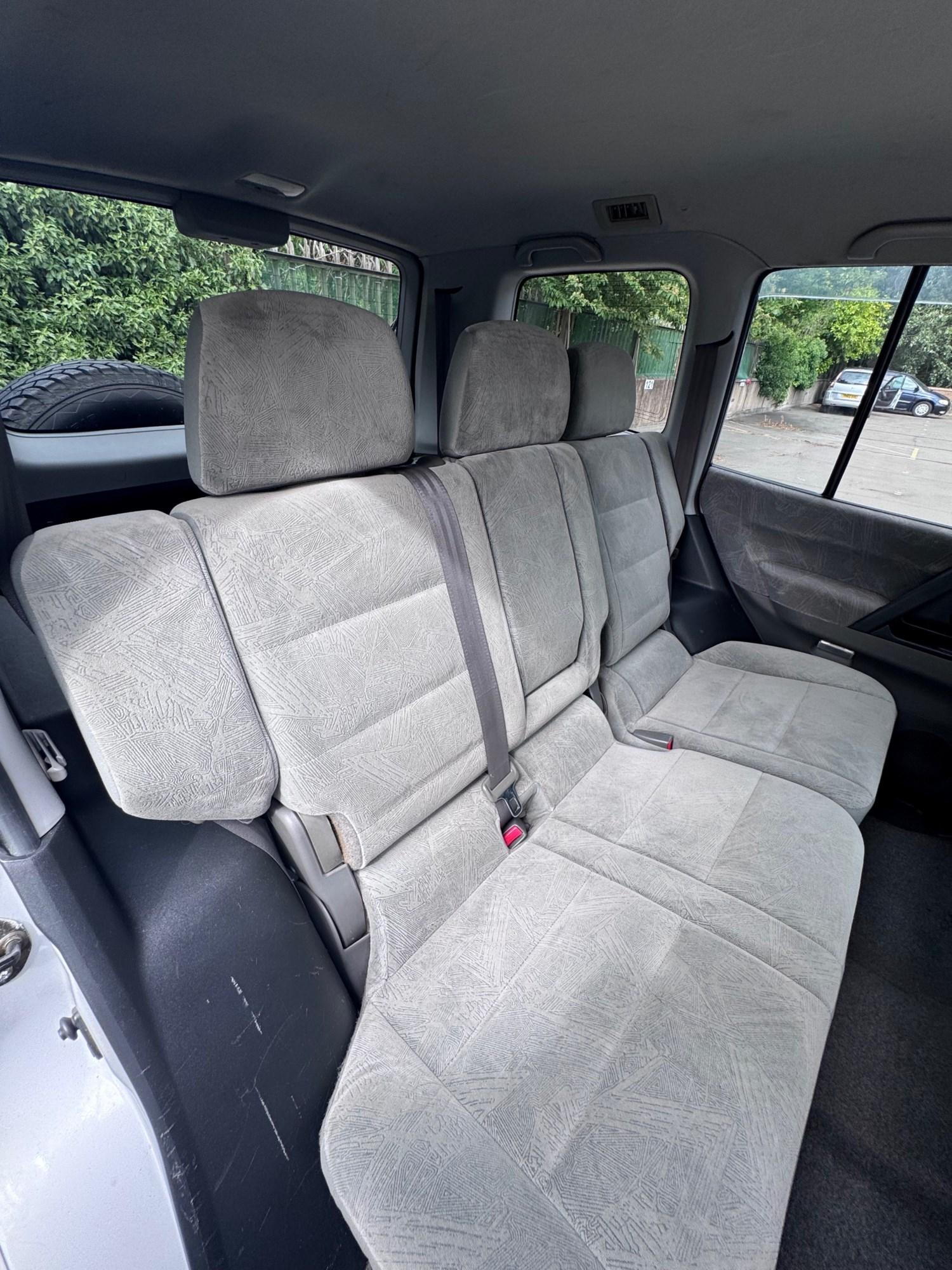 Used Mitsubishi Shogun 2015 for sale - 77087817: Photo 24