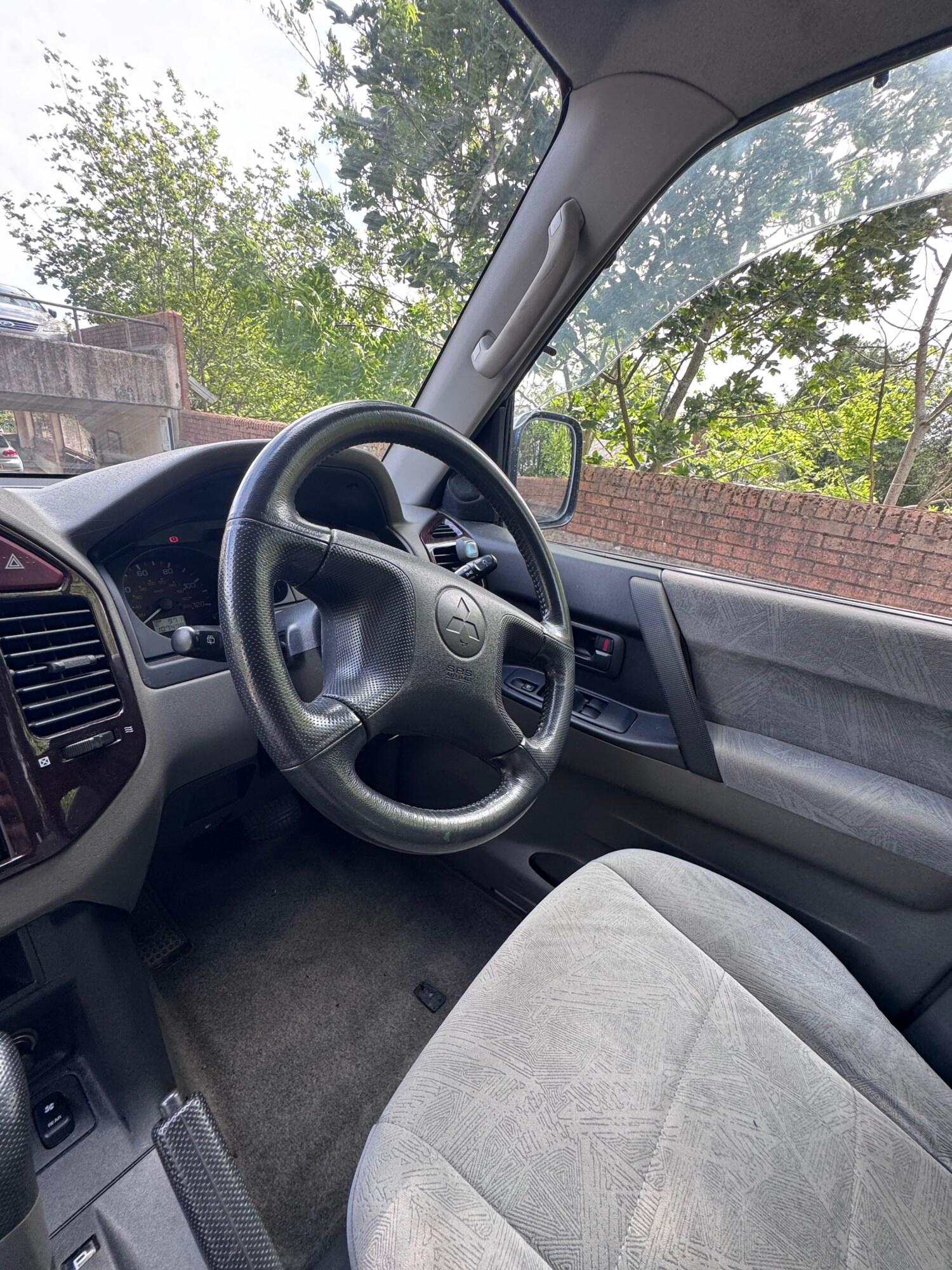 Used Mitsubishi Shogun 2015 for sale - 77087817: Photo 39