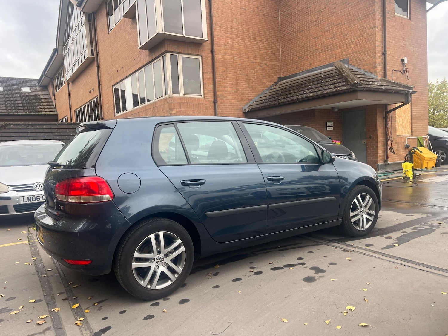 Used Volkswagen Golf 2009 for sale - 77087825: Photo 9