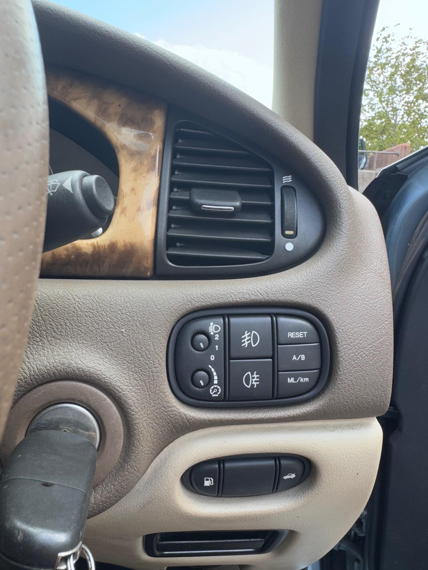 Used Jaguar S-Type 2005 for sale - 77087815: Photo 37