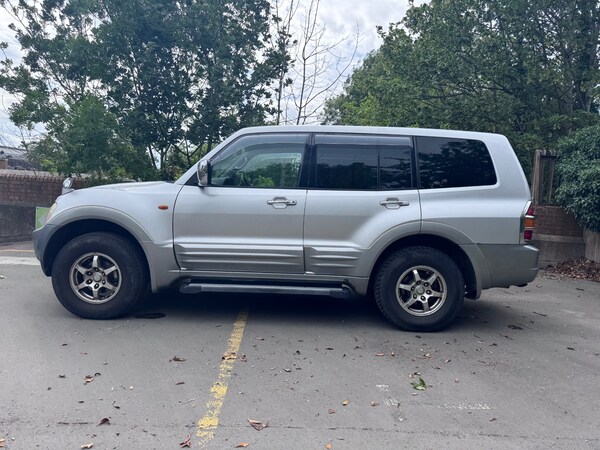 Used Mitsubishi Shogun 2015 for sale - 73955179: Photo 6