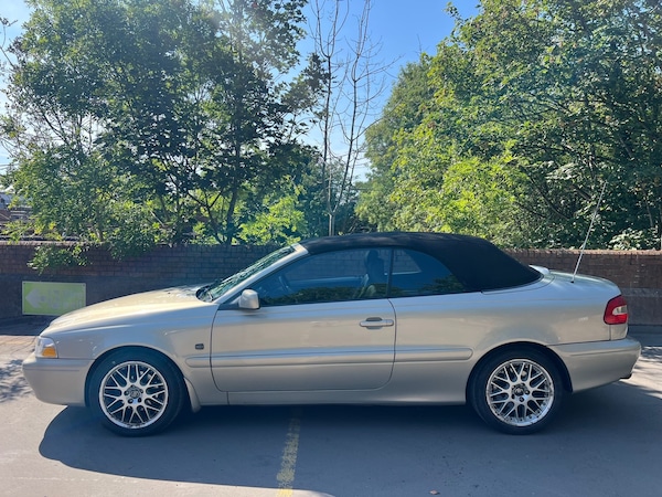 Used Volvo C70 2004 for sale - 75612821: Photo 21