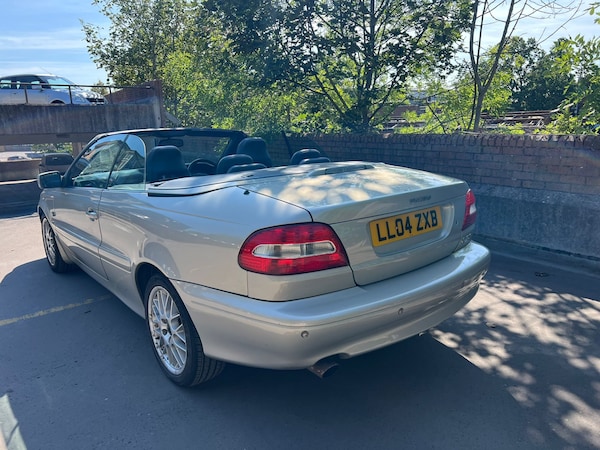 Used Volvo C70 2004 for sale - 75612821: Photo 5