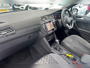 Used Volkswagen Tiguan Allspace 2024 for sale - 76121628: Photo