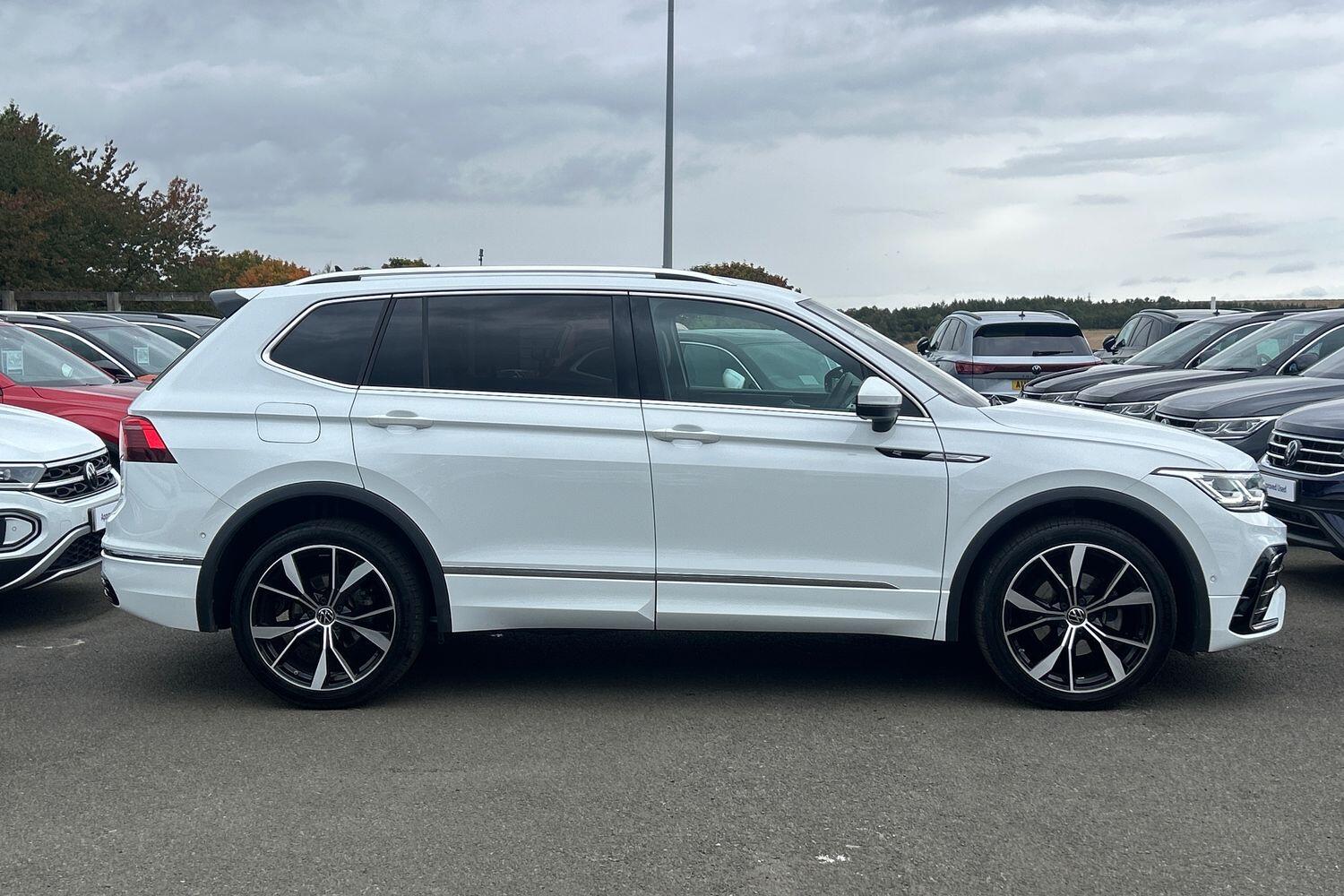 Used Volkswagen Tiguan Allspace 2024 for sale - 76121628: Photo 4