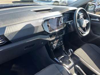 Used Volkswagen T-Cross 2024 for sale - 74850395: Photo