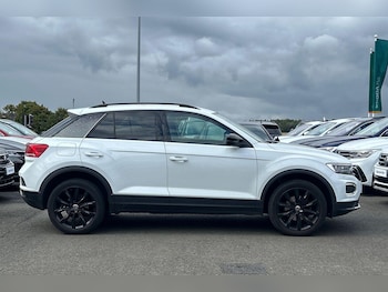 Used Volkswagen T-Roc 2021 for sale - 76071472: Photo 4