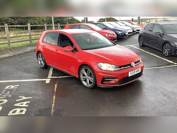 Volkswagen - Golf