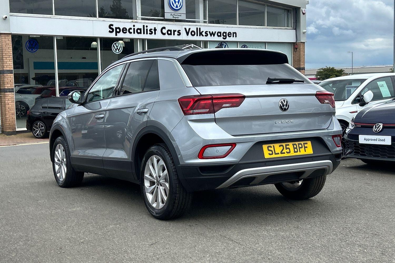 Used Volkswagen T-Roc 2025 for sale - 76188722: Photo 3