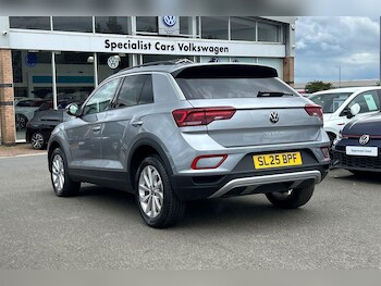 Used Volkswagen T-Roc 2025 for sale - 76188722: Photo