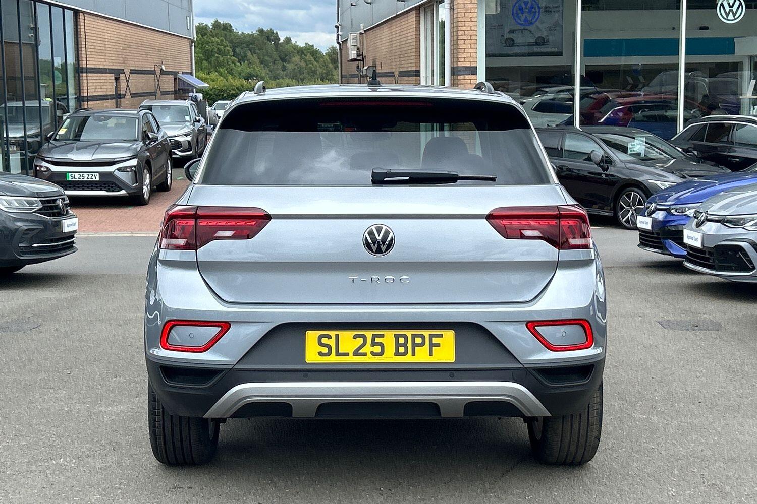 Used Volkswagen T-Roc 2025 for sale - 76188722: Photo 7