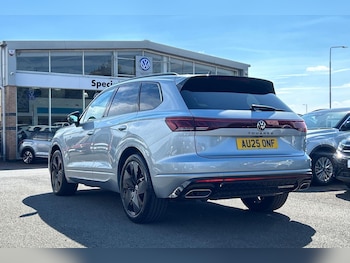 Used Volkswagen Touareg 2025 for sale - 75623286: Photo