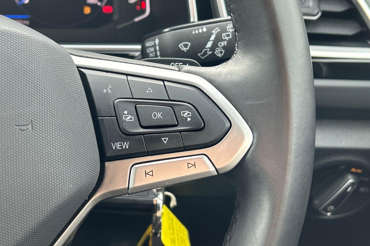 Used Volkswagen T-Roc 2024 for sale - 75965408: Photo 22
