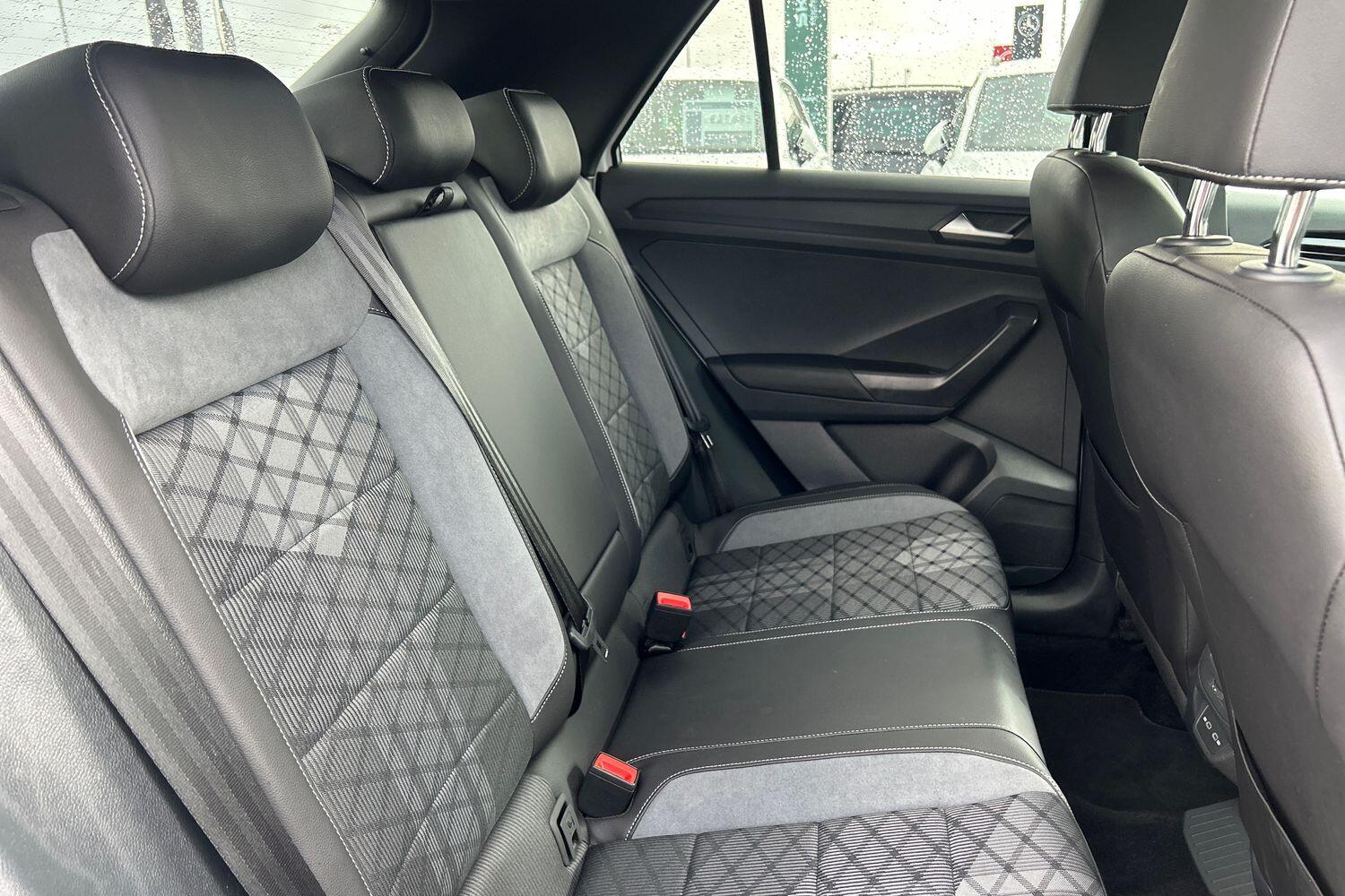 Used Volkswagen T-Roc 2024 for sale - 75965408: Photo 9