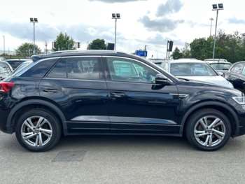 Used Volkswagen T-Roc 2022 for sale - 74851239: Photo