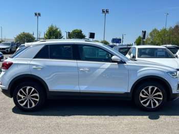Used Volkswagen T-Roc 2022 for sale - 74849642: Photo