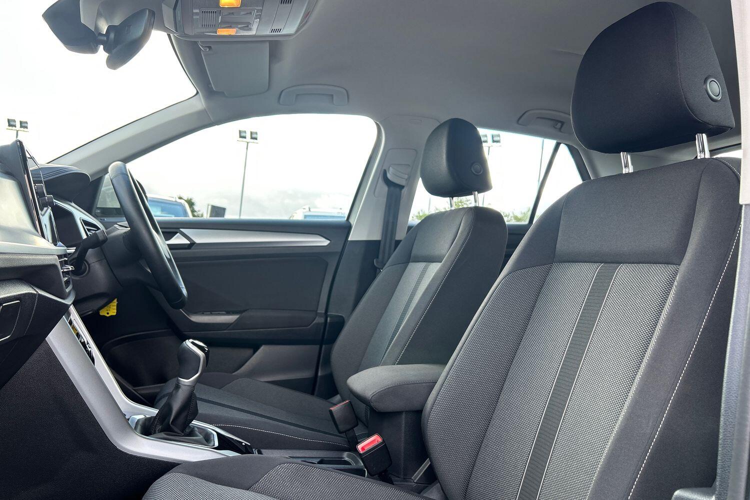 Used Volkswagen T-Roc 2024 for sale - 75906169: Photo 16