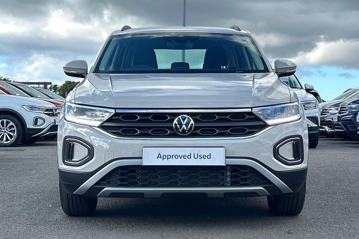Used Volkswagen T-Roc 2024 for sale - 75906169: Photo 8