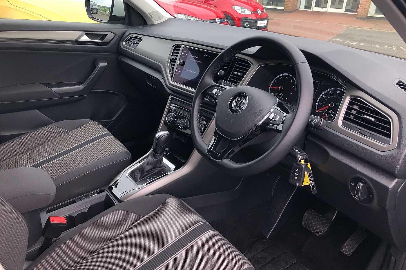Used Volkswagen T-Roc 2020 for sale - 76108523: Photo 6