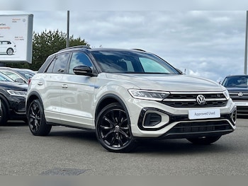 Used Volkswagen T-Roc 2023 for sale - 75768927: Photo
