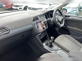 Used Volkswagen Tiguan 2022 for sale - 75687301: Photo