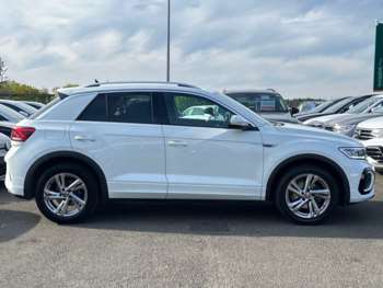 Used Volkswagen T-Roc 2023 for sale - 74899007: Photo