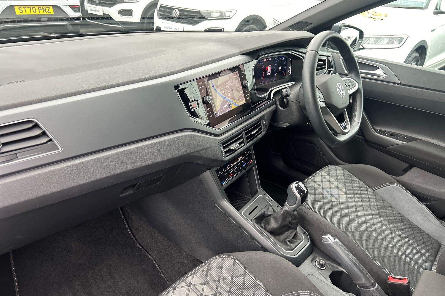 Used Volkswagen Polo 2023 for sale - 76137557: Photo 2
