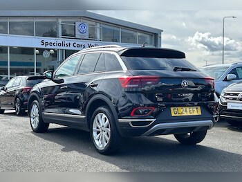 Used Volkswagen T-Roc 2024 for sale - 75729213: Photo