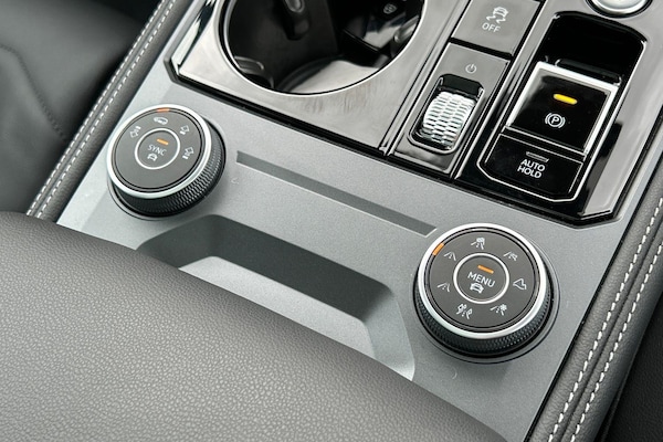 Used Volkswagen Touareg 2024 for sale - 75280606: Photo 25