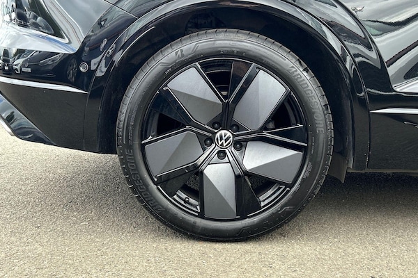 Used Volkswagen Touareg 2024 for sale - 75280606: Photo 5