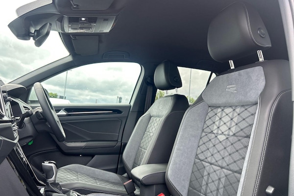 Used Volkswagen T-Roc for sale - 76260485: Photo 16