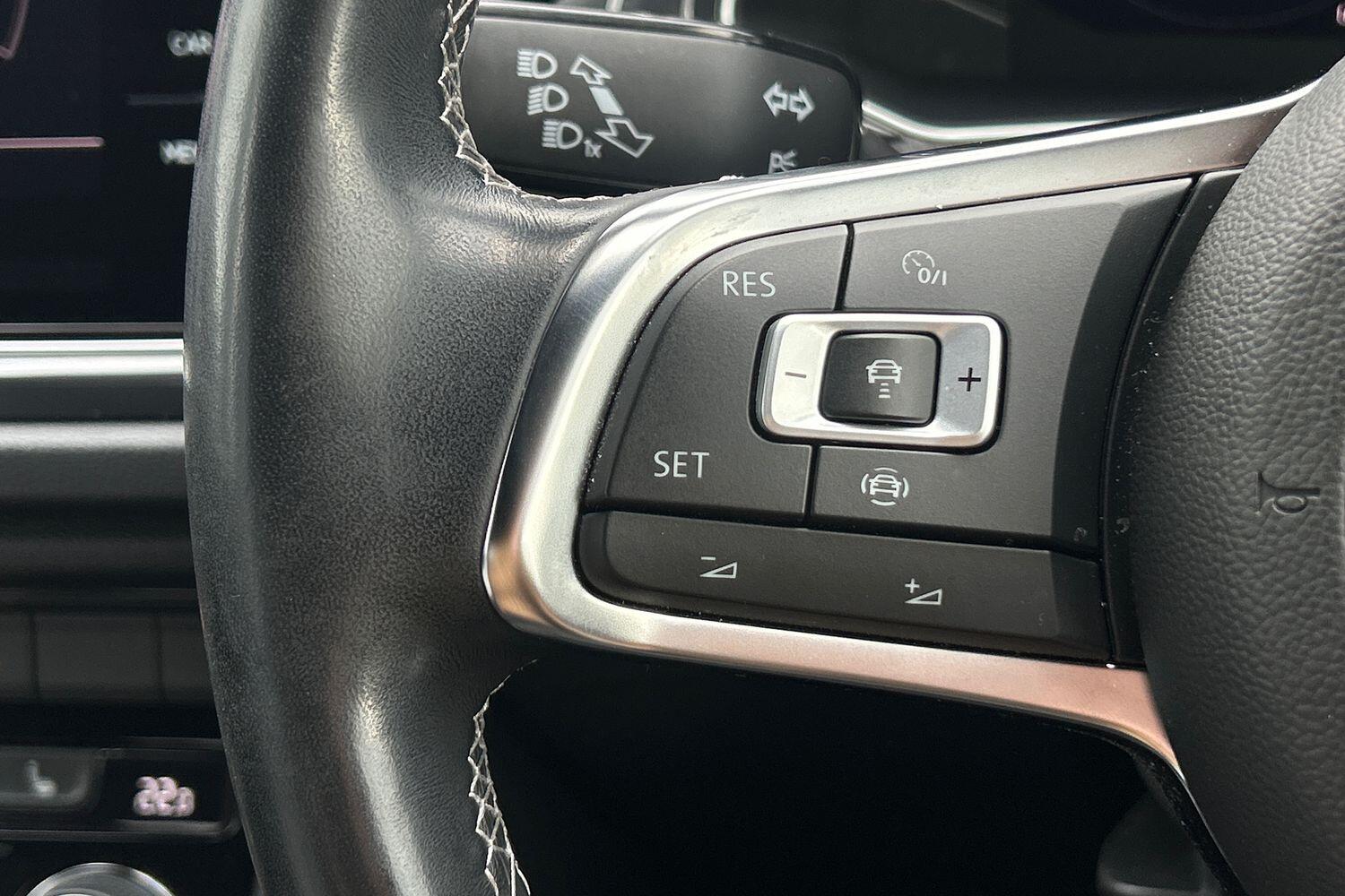 Used Volkswagen T-Roc 2019 for sale - 76108974: Photo 14