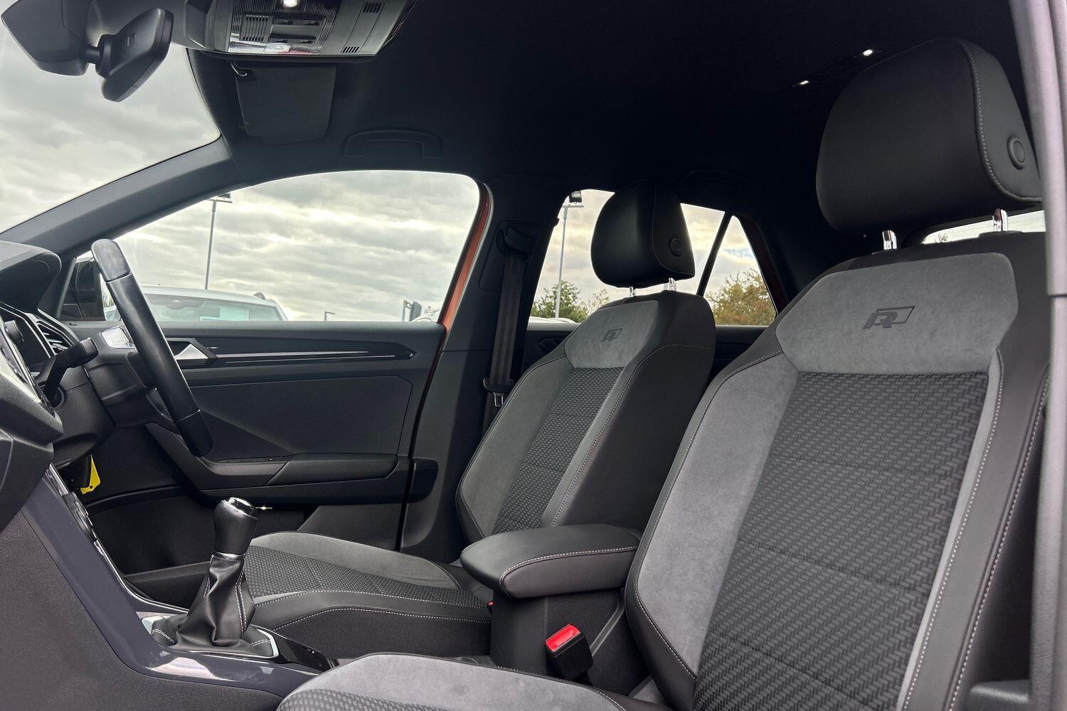 Used Volkswagen T-Roc 2019 for sale - 76108974: Photo 16