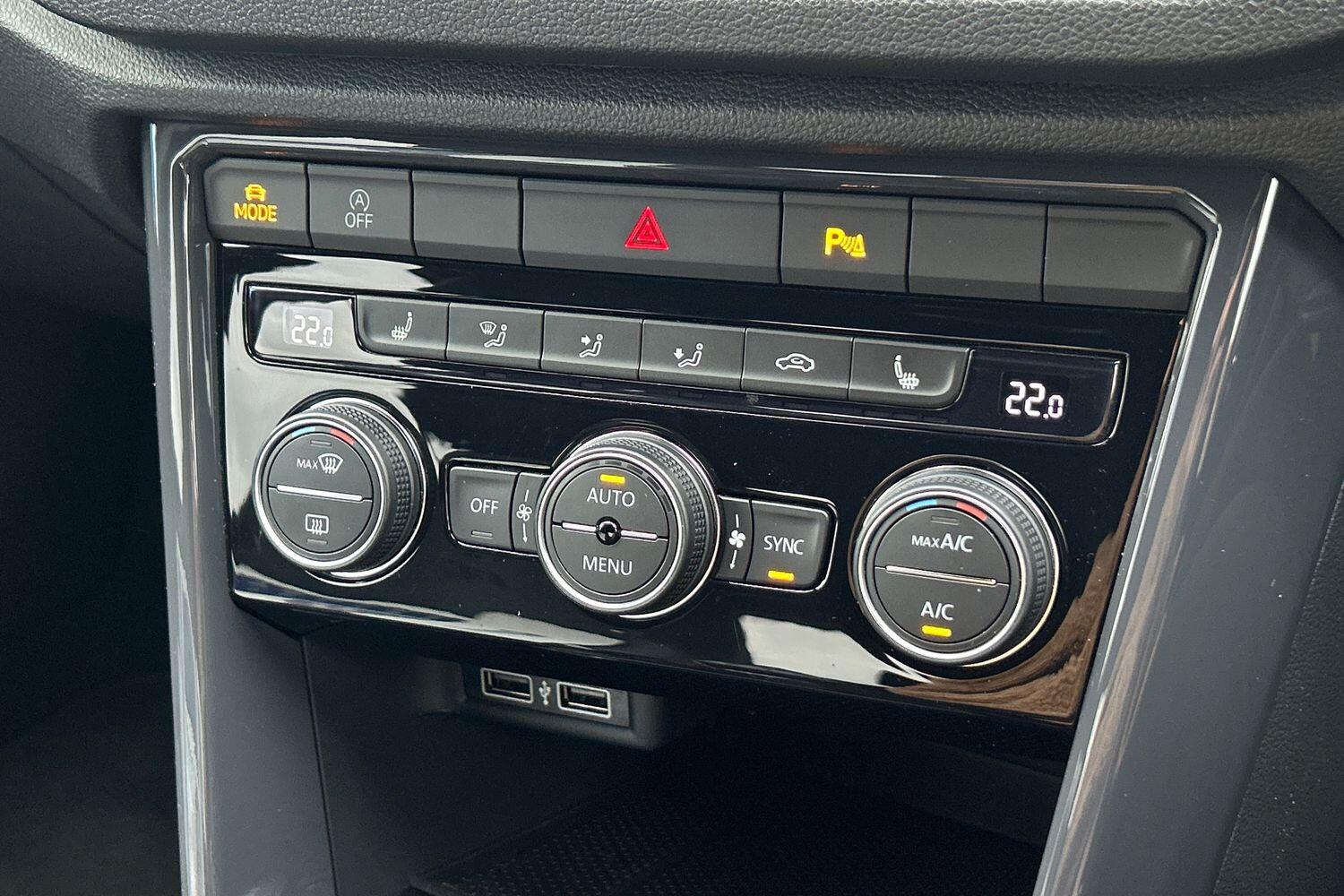 Used Volkswagen T-Roc 2019 for sale - 76108974: Photo 17