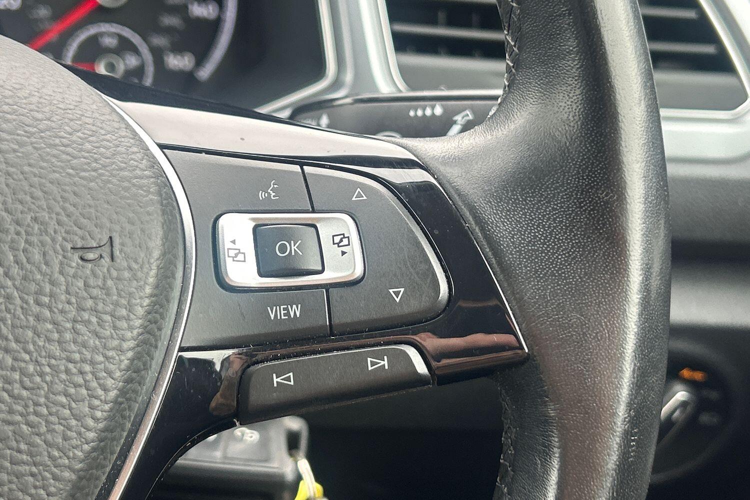 Used Volkswagen T-Roc 2022 for sale - 75915880: Photo 22