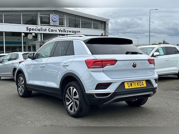 Used Volkswagen T-Roc 2022 for sale - 75915880: Photo 3