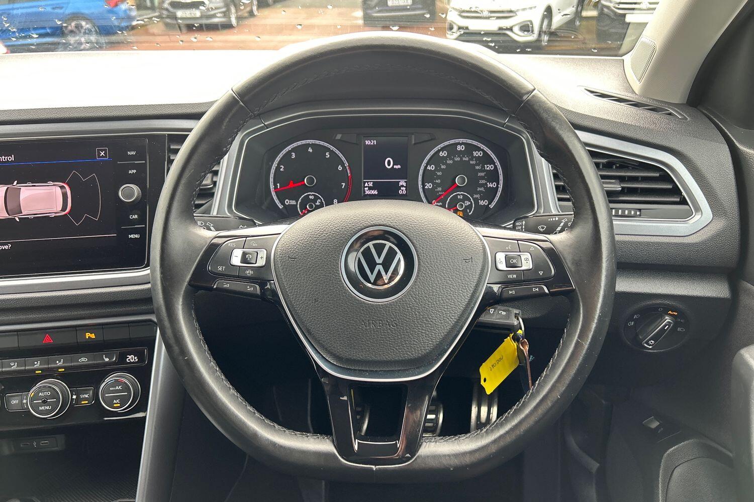 Used Volkswagen T-Roc 2021 for sale - 75964436: Photo 13