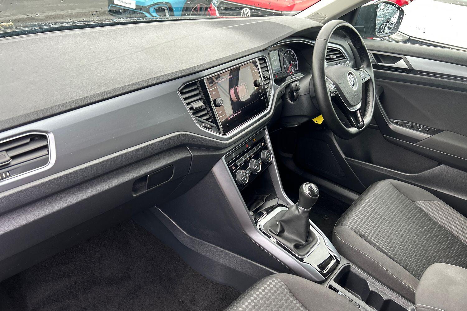 Used Volkswagen T-Roc 2021 for sale - 75964436: Photo 2