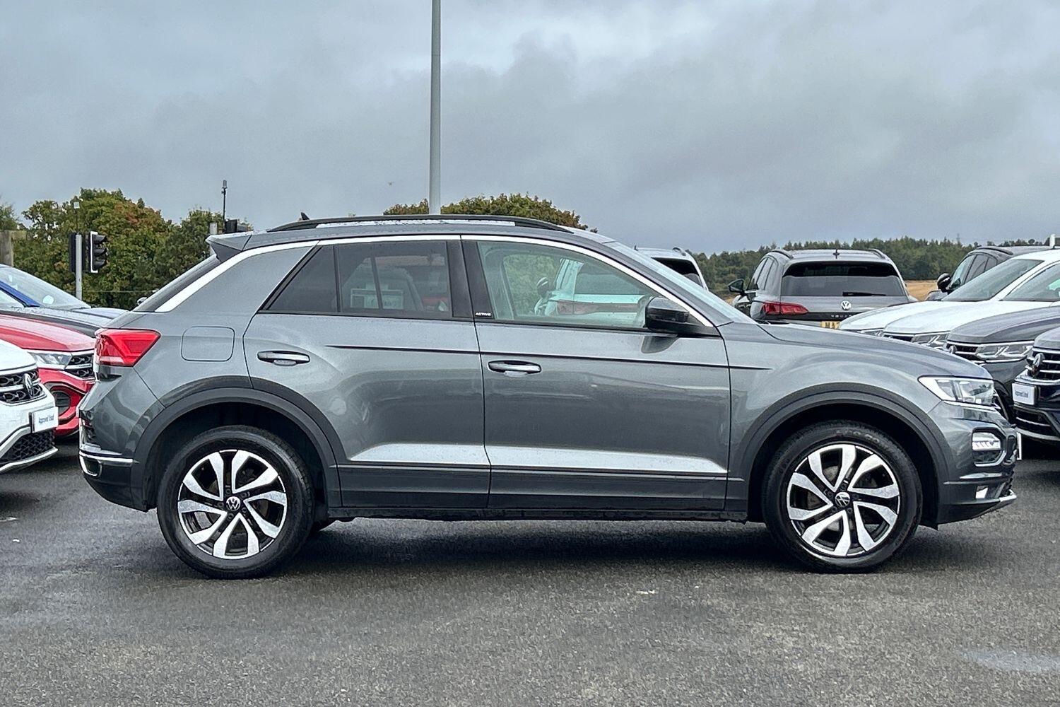 Used Volkswagen T-Roc 2021 for sale - 75964436: Photo 4