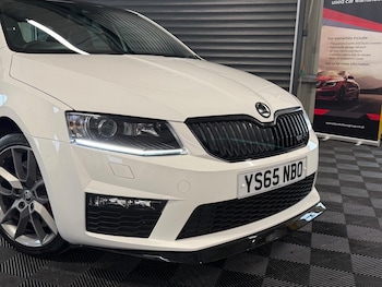 Used Skoda Octavia 2015 for sale - 76605621: Photo