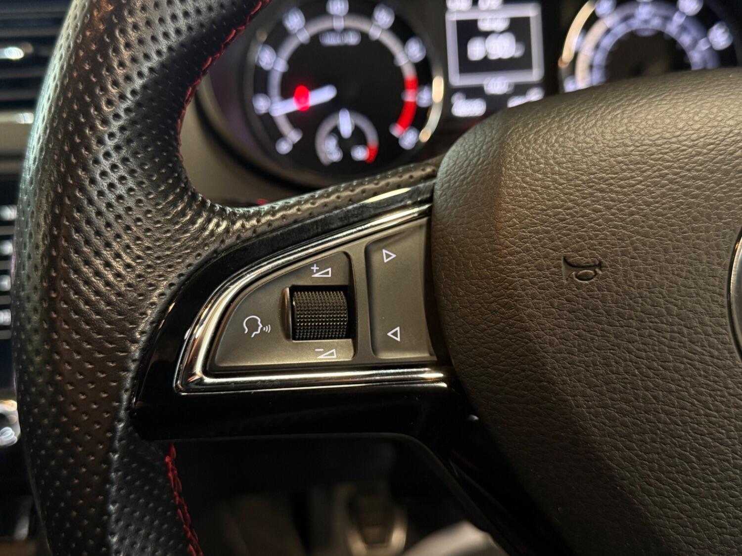 Used Skoda Octavia 2015 for sale - 76605621: Photo 50