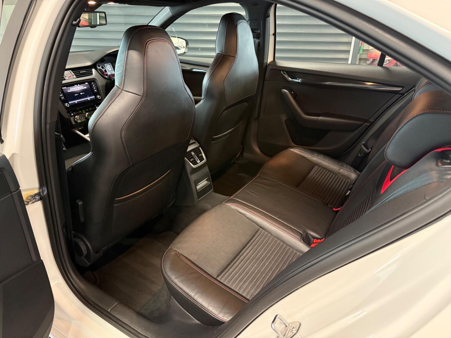 Used Skoda Octavia 2015 for sale - 76605621: Photo 61