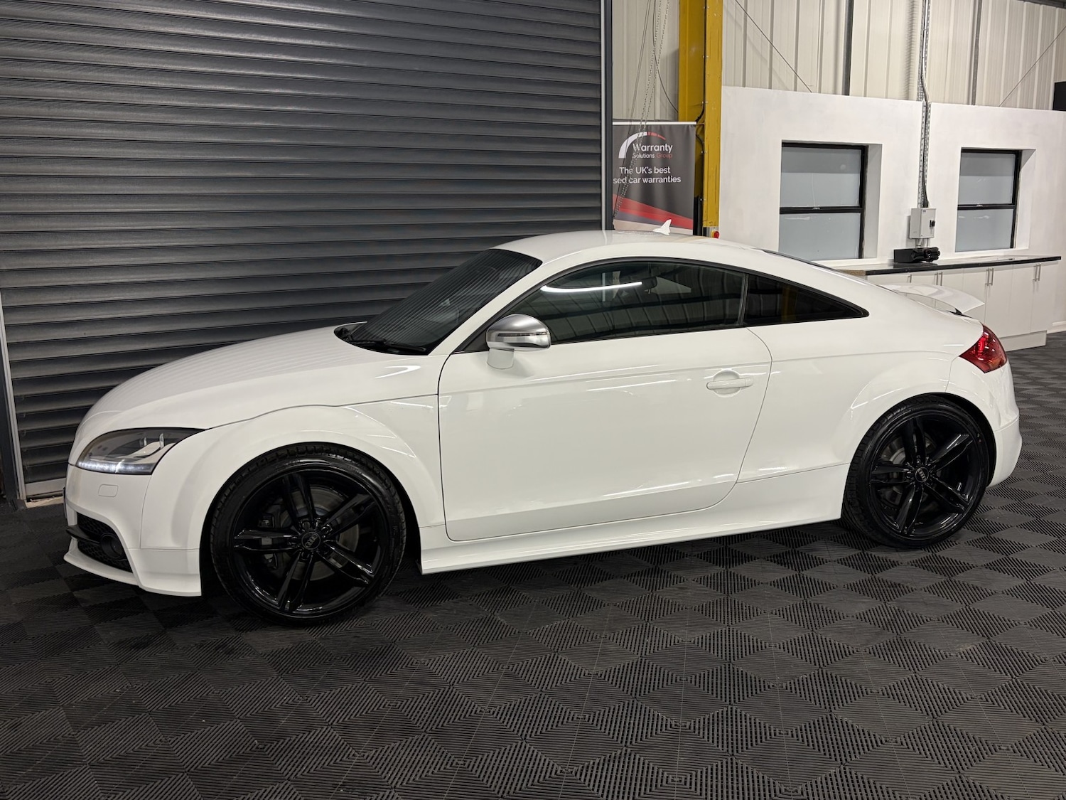 Used Audi TTS 2009 for sale - 77201323: Photo 22