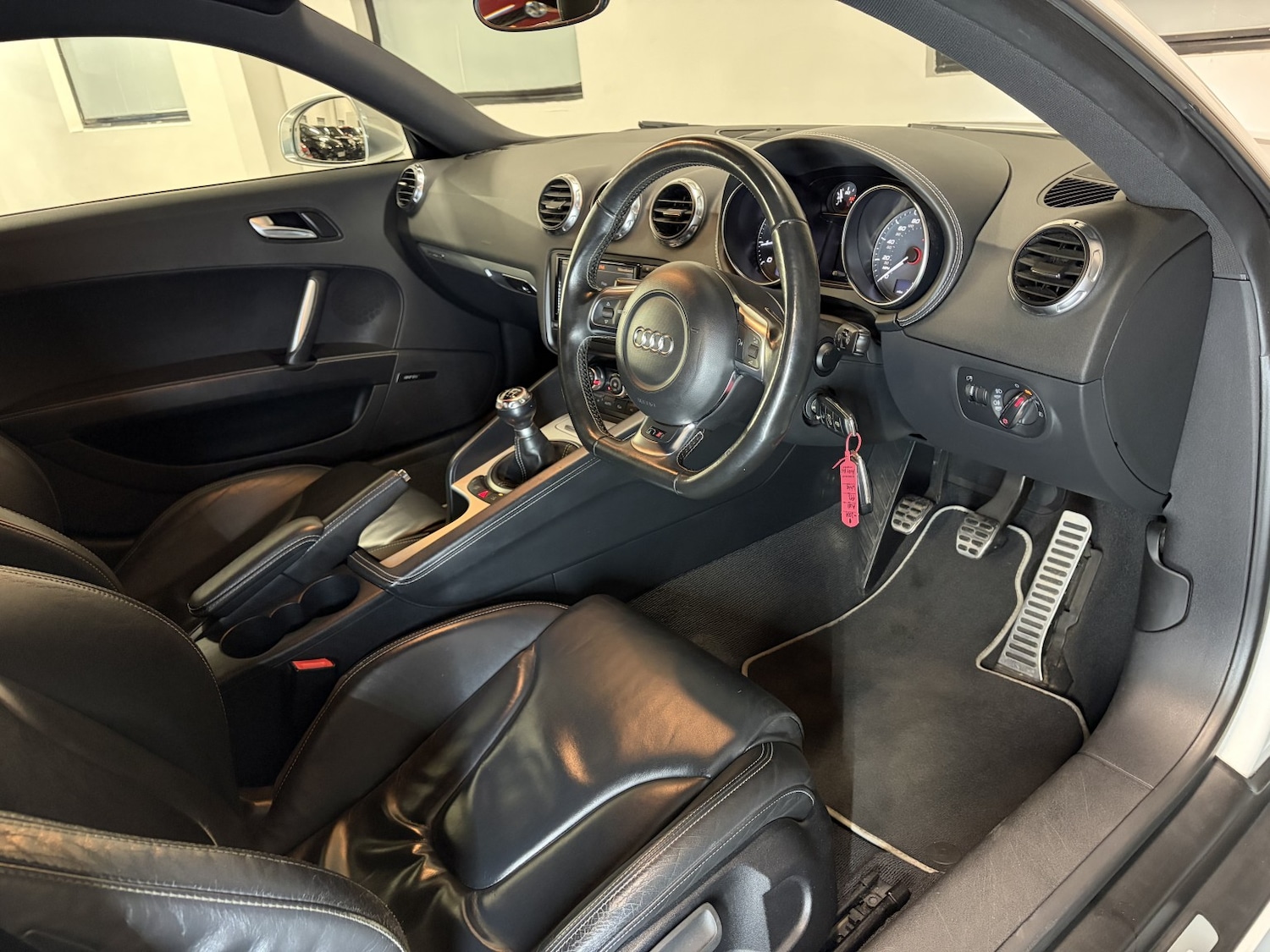 Used Audi TTS 2009 for sale - 77201323: Photo 28