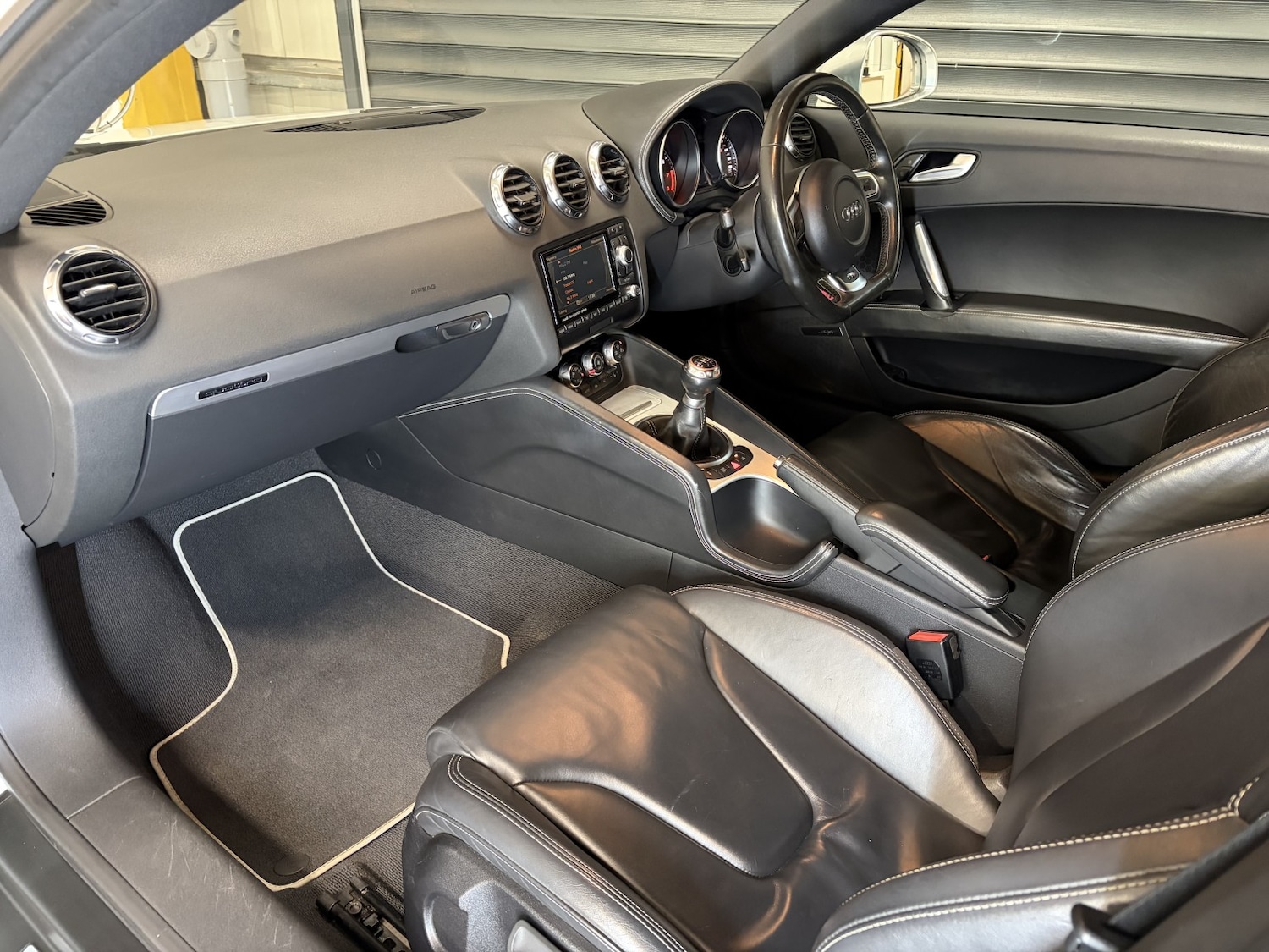 Used Audi TTS 2009 for sale - 77201323: Photo 38